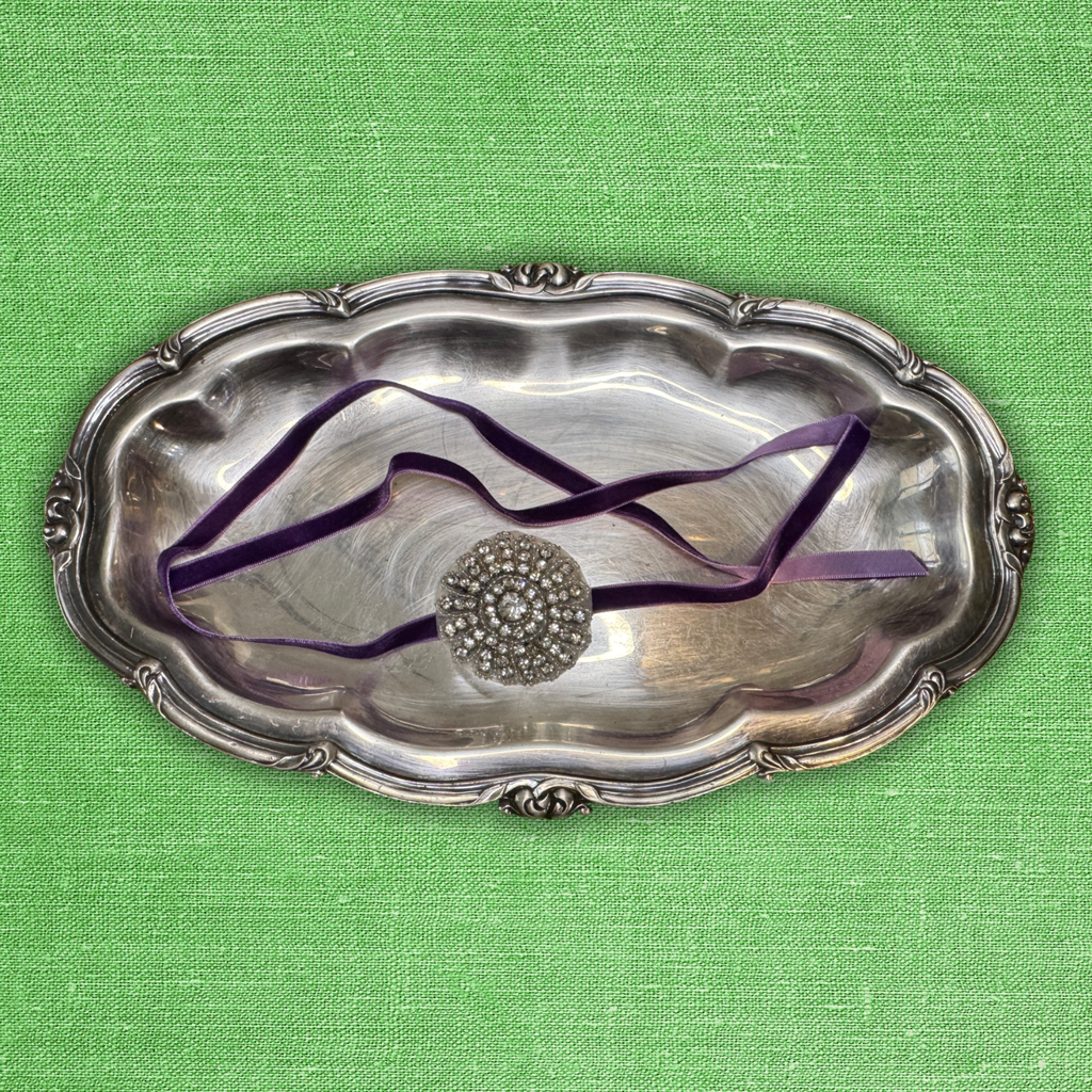 Velvet Rope Hair Accessory - Crystal Round on Purple